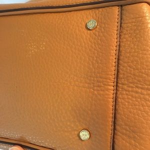 Tory Burch Bags - Tory Burch Tiger’s Eye Pebbled Leather Square Tote Tory Burch Bags - Tory Burch Tiger’s Eye Pebbled Leather Square Tote